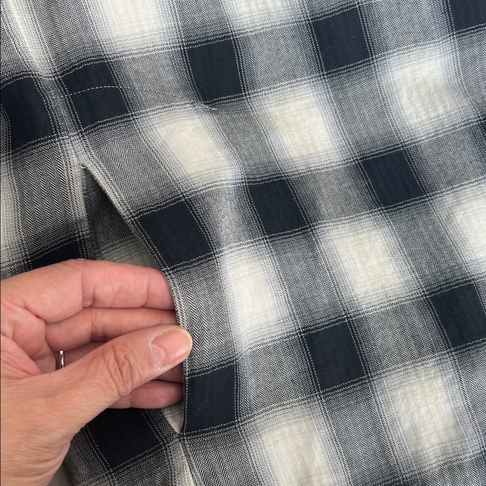 Vince Black and Gray Plaid Tunic Shirt - Picture 13 of 16